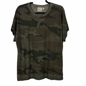 Dantelle Camo Print Short Sleeve Sweatshirt Top Size XL NWT